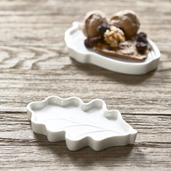 winter leaf mini plate